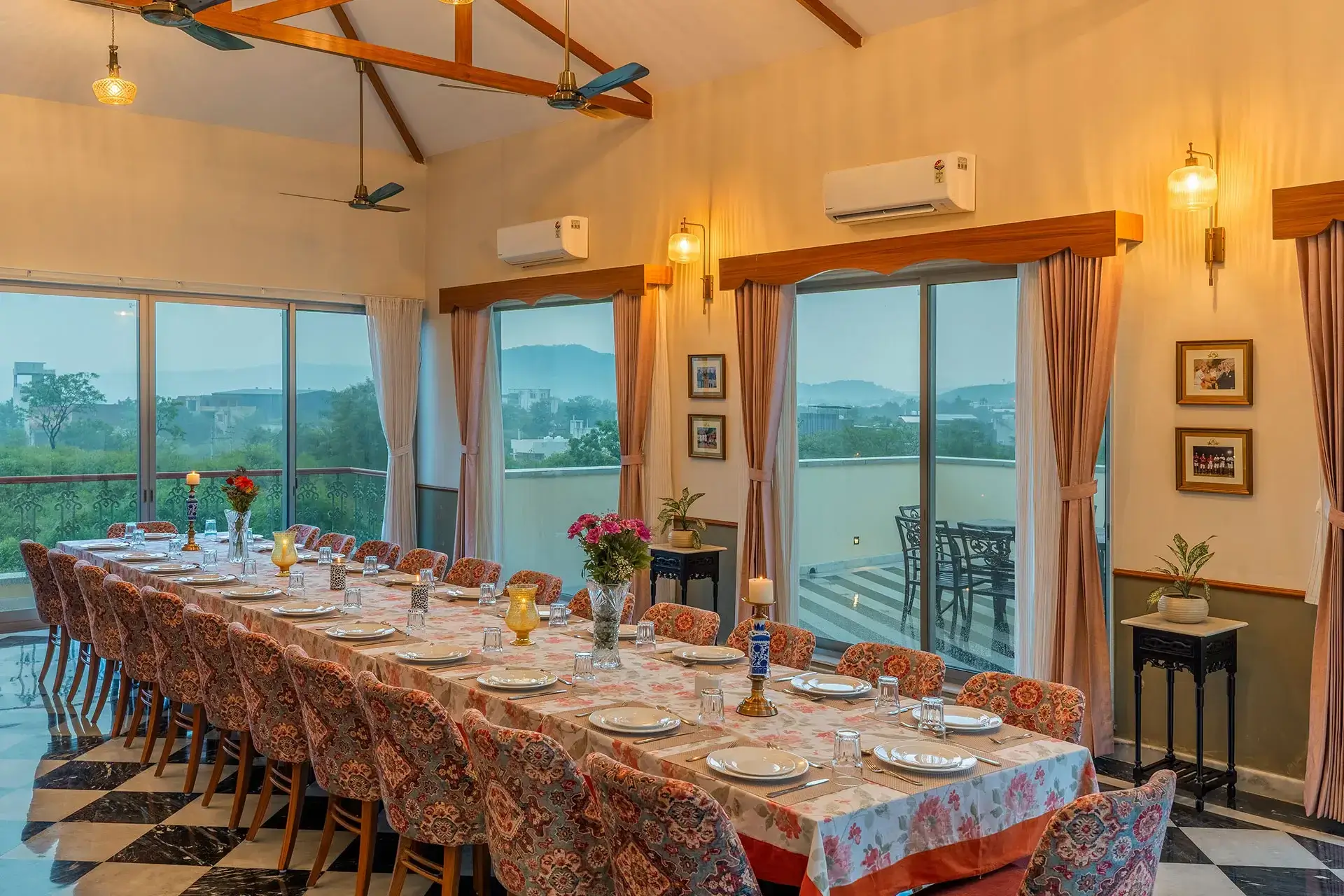 best restaurant in udaipur near fateh sagar lake