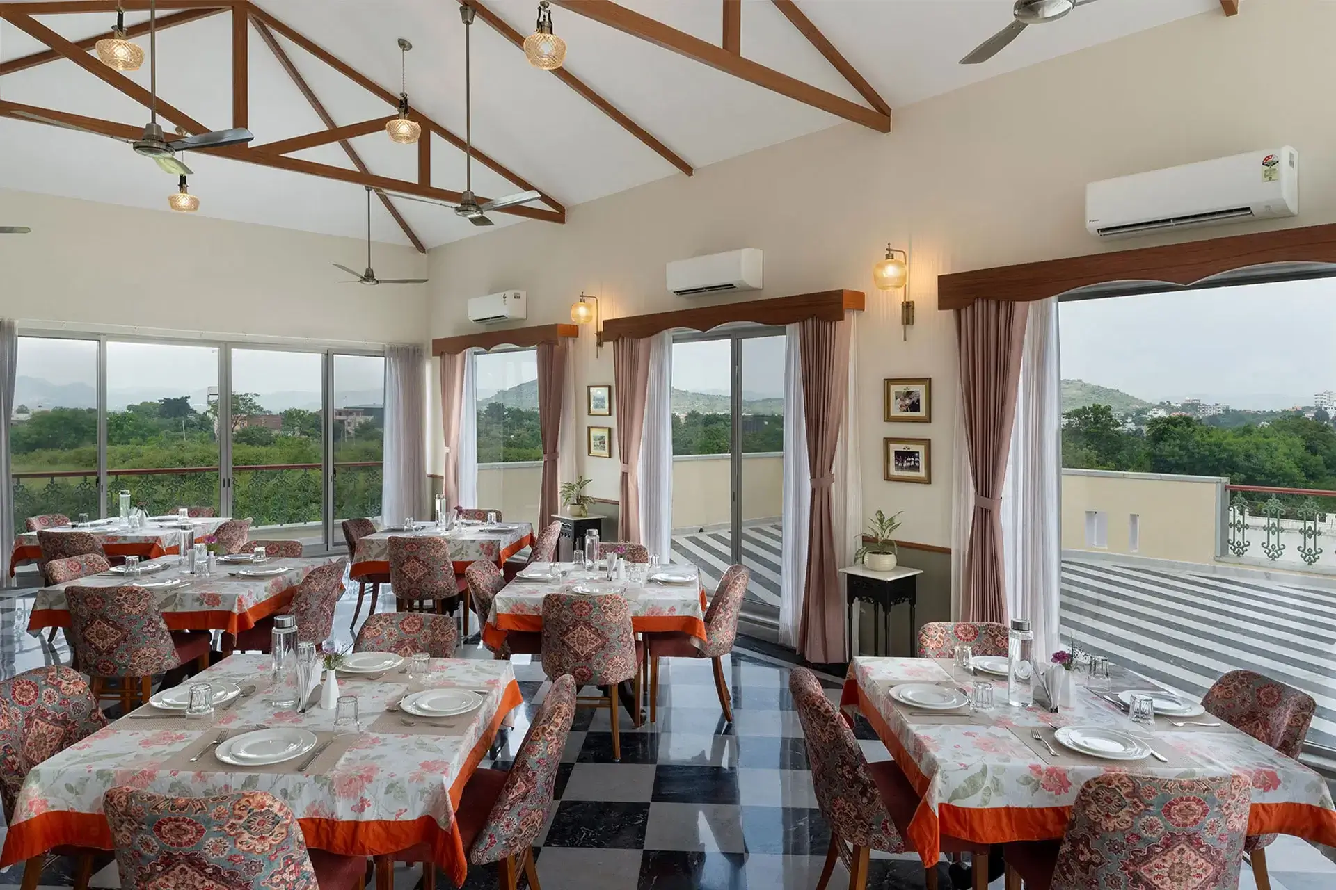 private dinner for couples